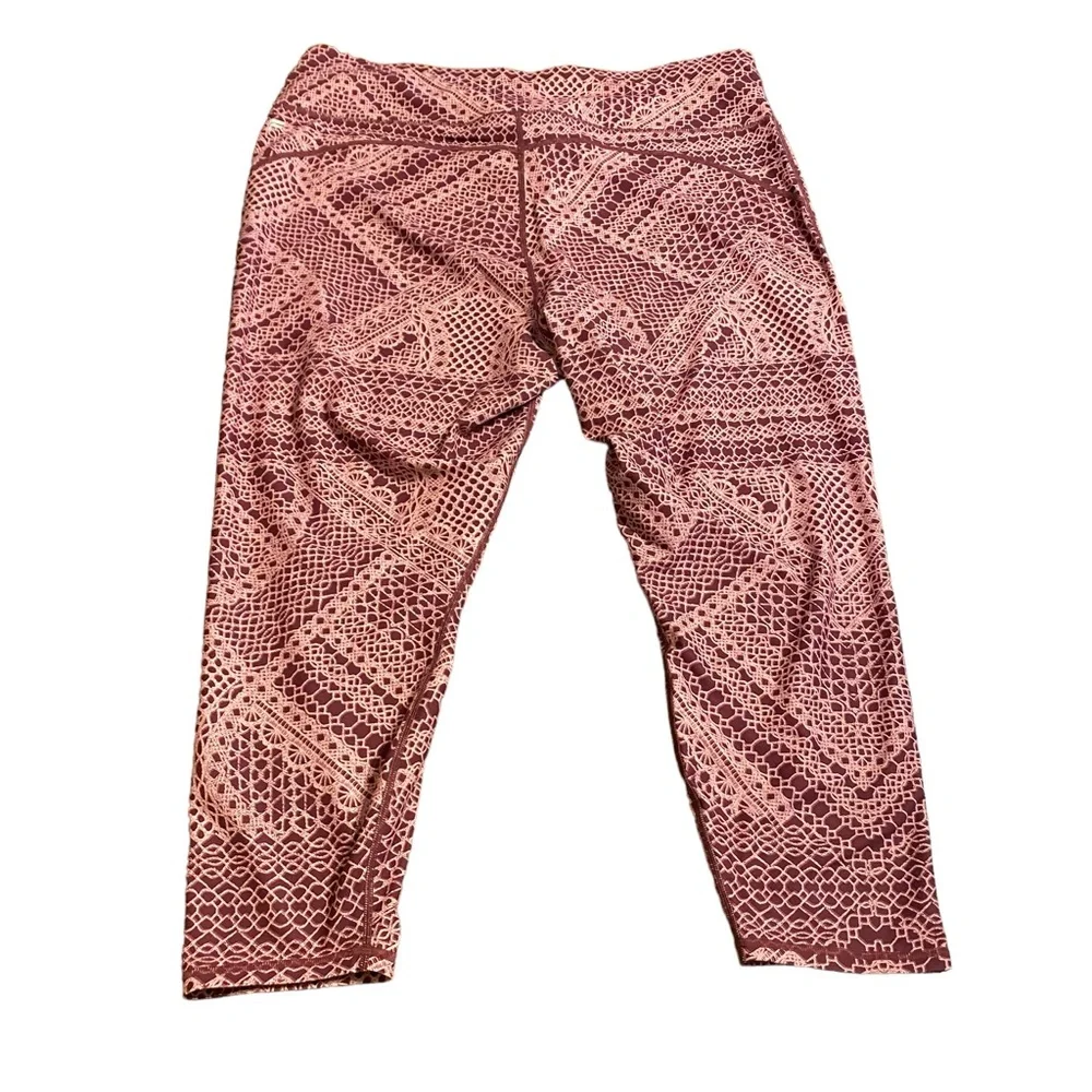 Fabletics Mid Rise Printed PureLuxe Capri Leggings Veranda E - Picture 3 of 5